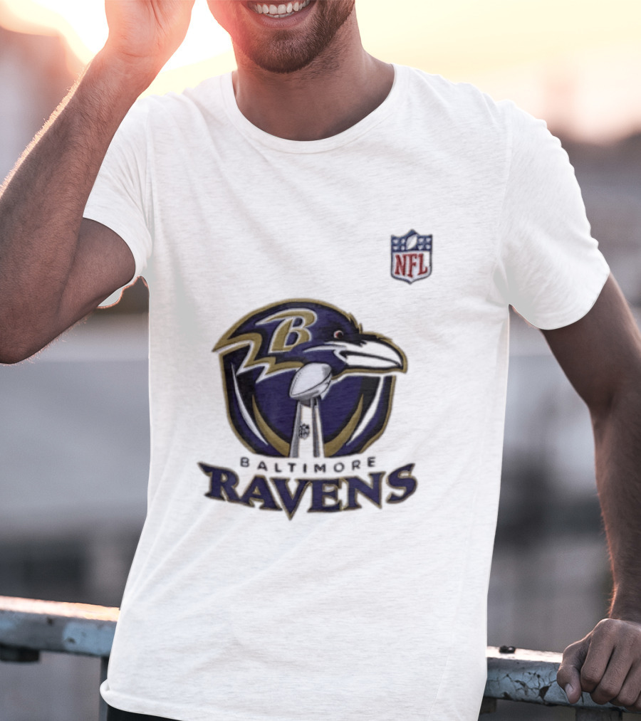 Baltimore Ravens Lamar Jackson 8 NFL Logo Ravens Football T-Shirt