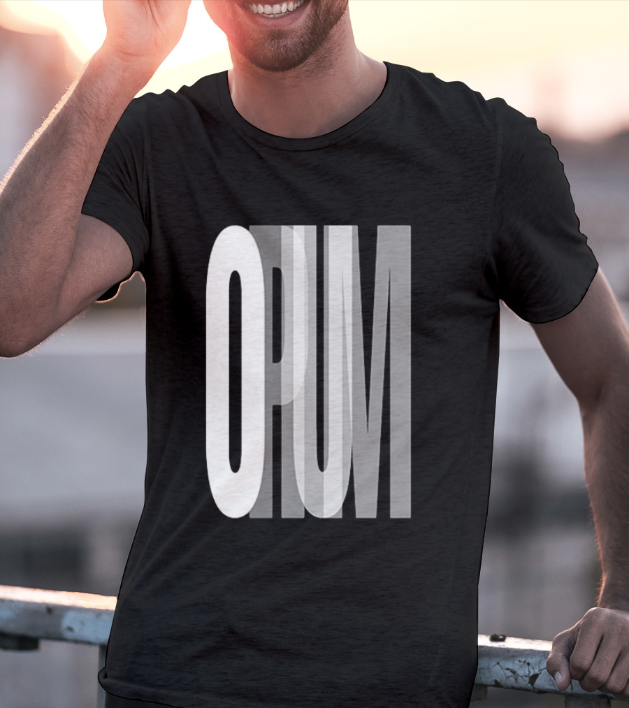 Opium Store Opium 00 Bold Text Optical Illusion T-Shirt
