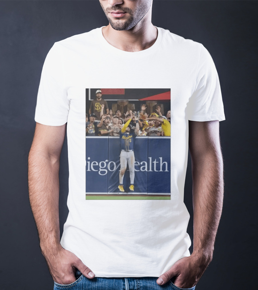 Milwaukee Brewers Garrett Mitchell Incredible Game Saving Catch Padres Fans T-Shirt