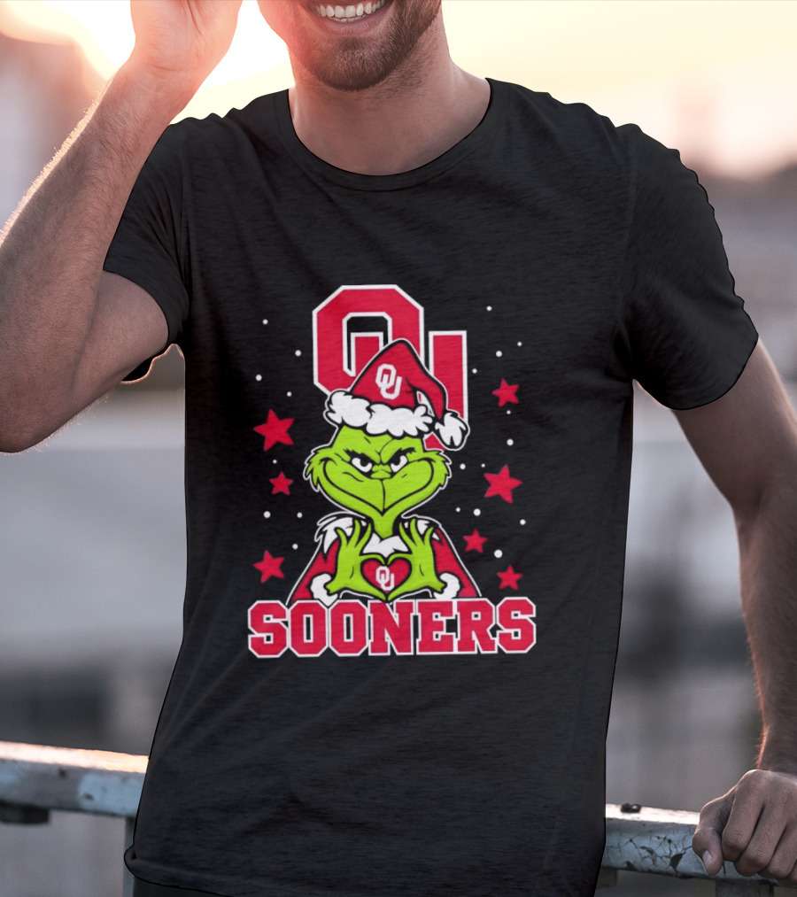 Oklahoma Sooners Grinch Christmas Heart Hands OU Santa Hat T-Shirt