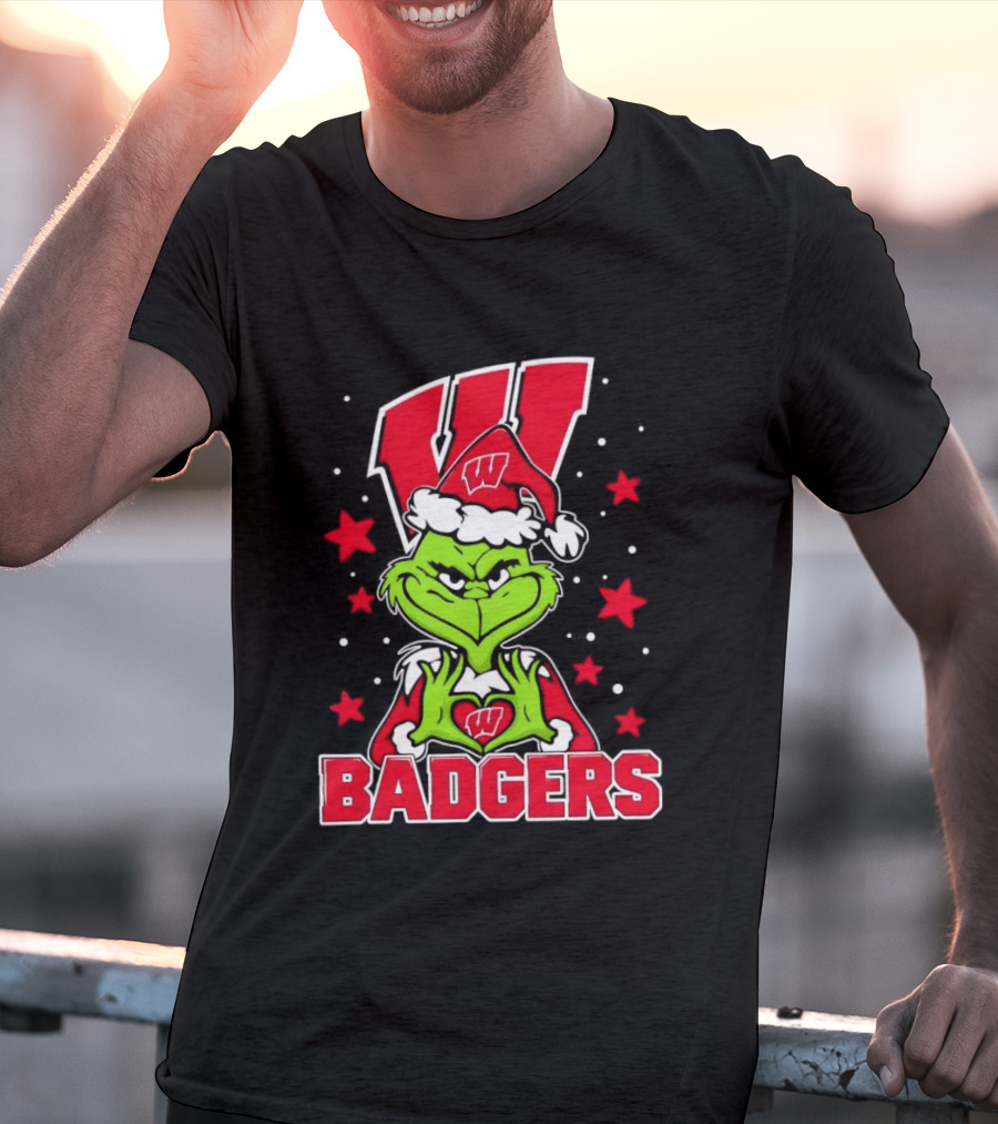 Grinch Wearing Wisconsin Badgers Hat Christmas Sports Fan T-Shirt