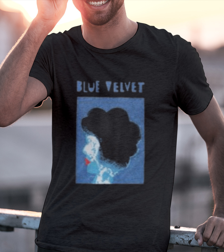 Blue Velvet Afro Silhouette Red Lips T-Shirt