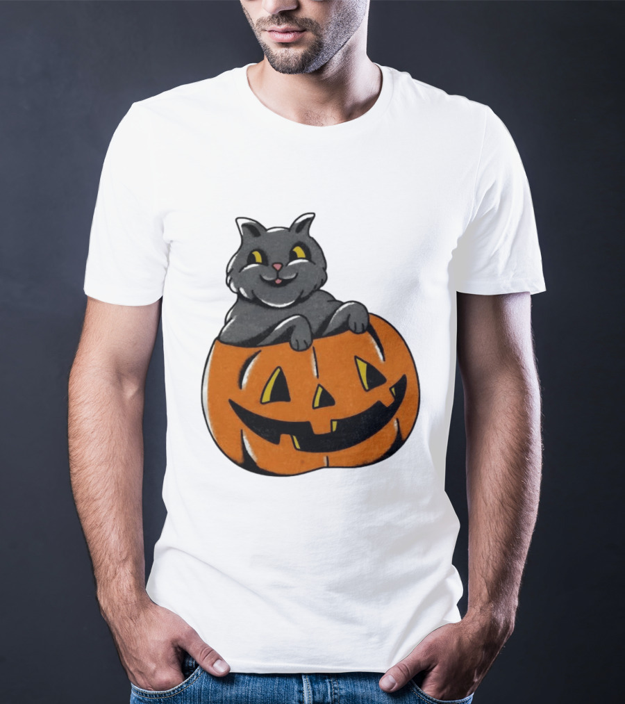 Black Cat In Jack O' Lantern Halloween Pumpkin T-Shirt