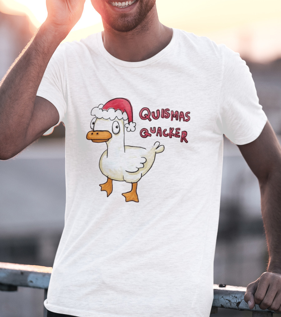 Quismas Quacker Christmas Duck Santa Hat Holiday Quack T-Shirt