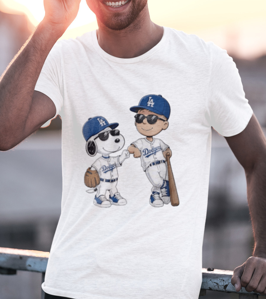 Los Angeles Dodgers Snoopy And Kid Baseball Team Spirit T-Shirt