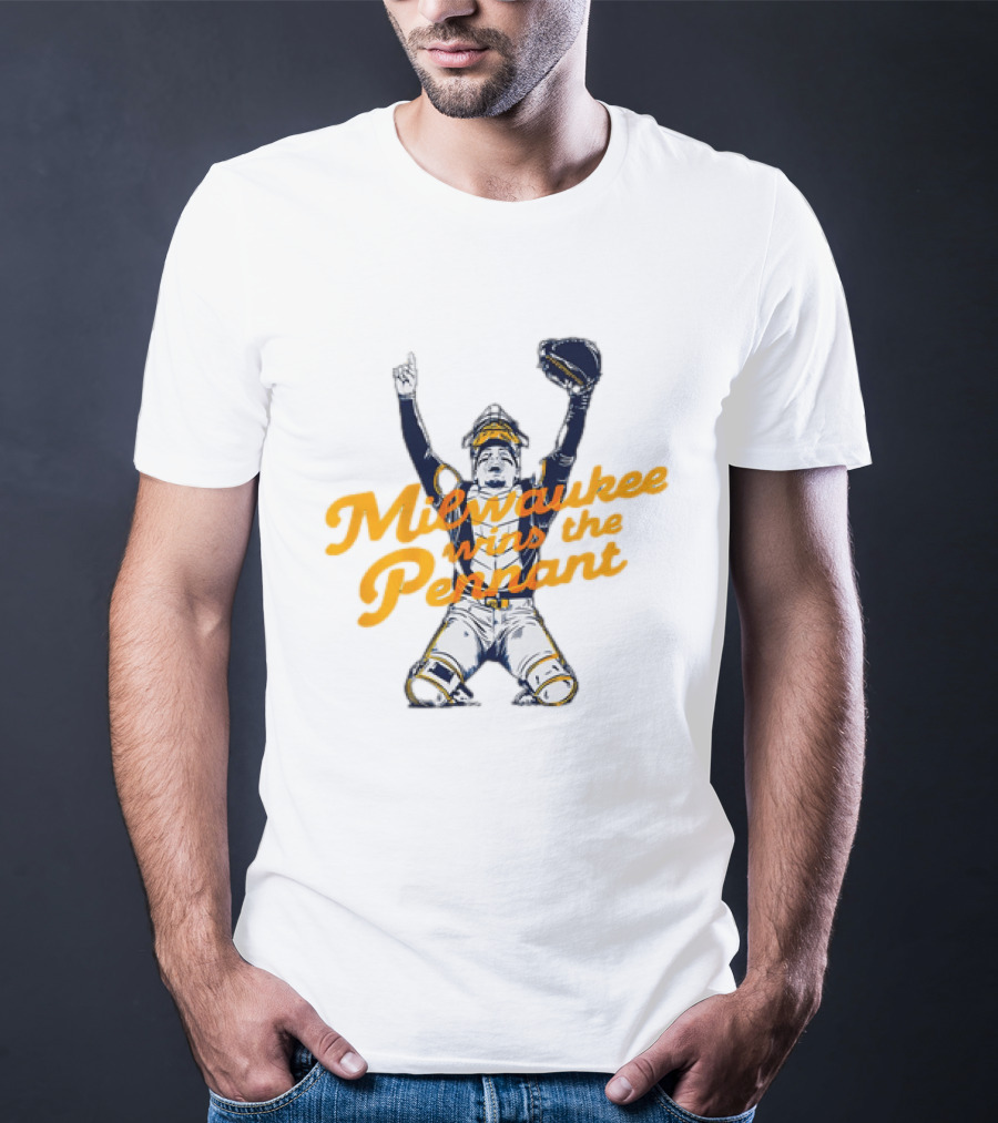 Milwaukee Wins The Pennant Celebration Catcher T-Shirt