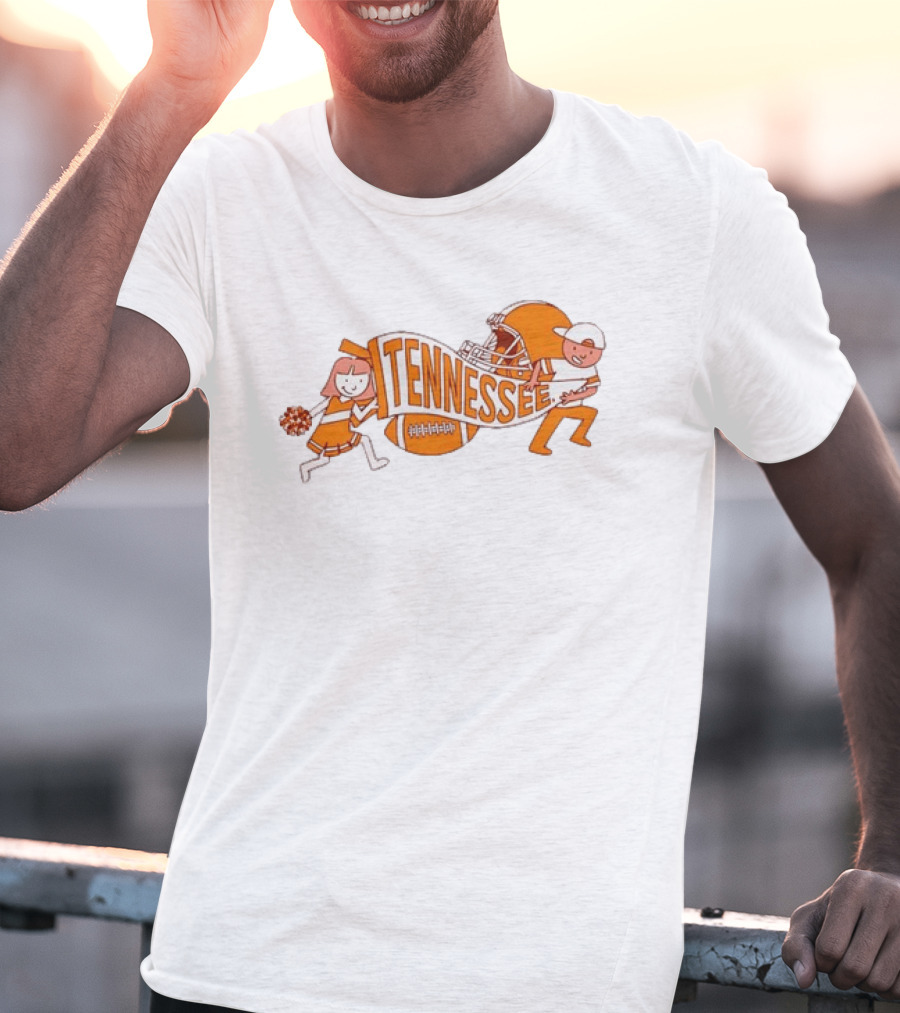 Tennessee Volunteers NCAA Football Cheerleaders Helmet And Pennant Flag T-Shirt