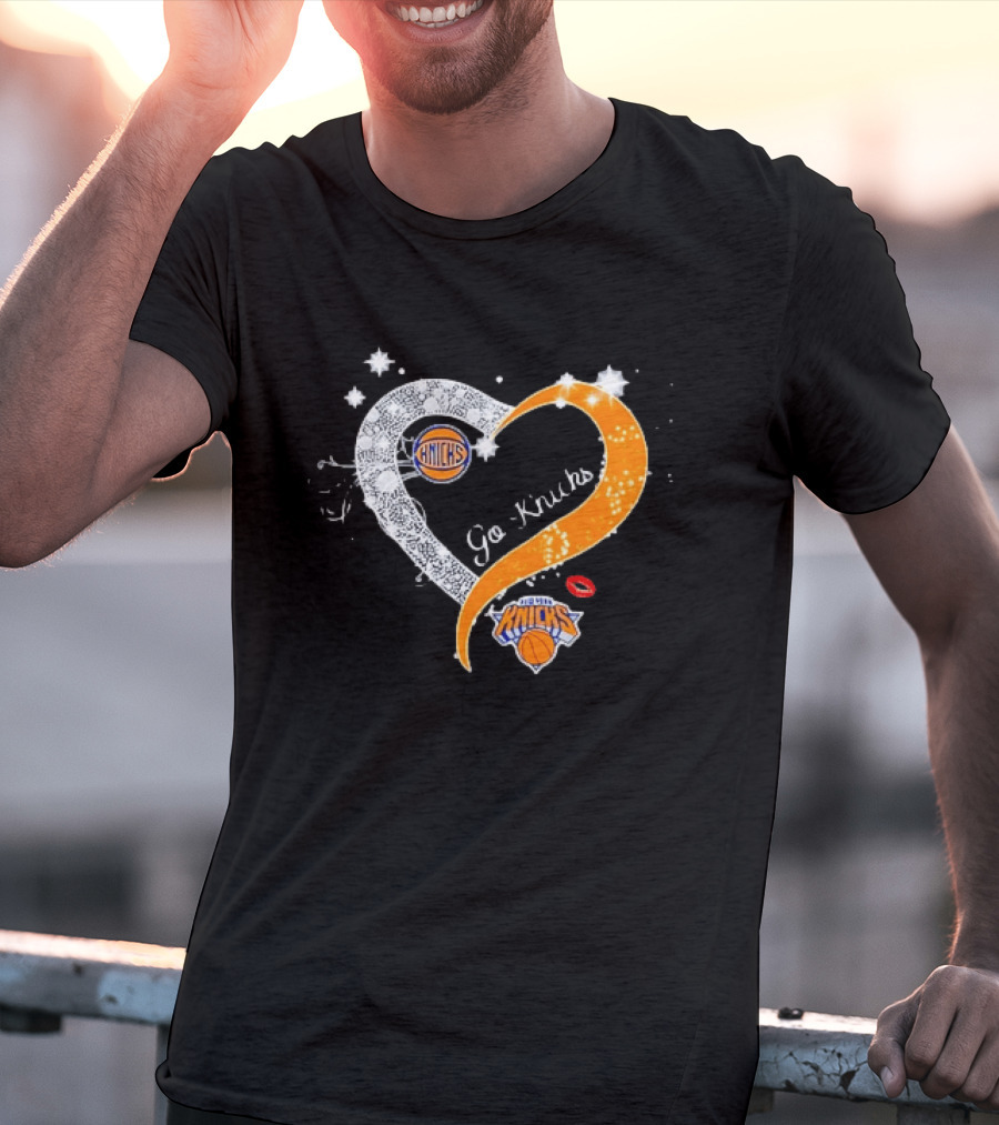 NY Knicks Heart Go Knicks Lips New York Knicks Basketball Team Fan T-Shirt