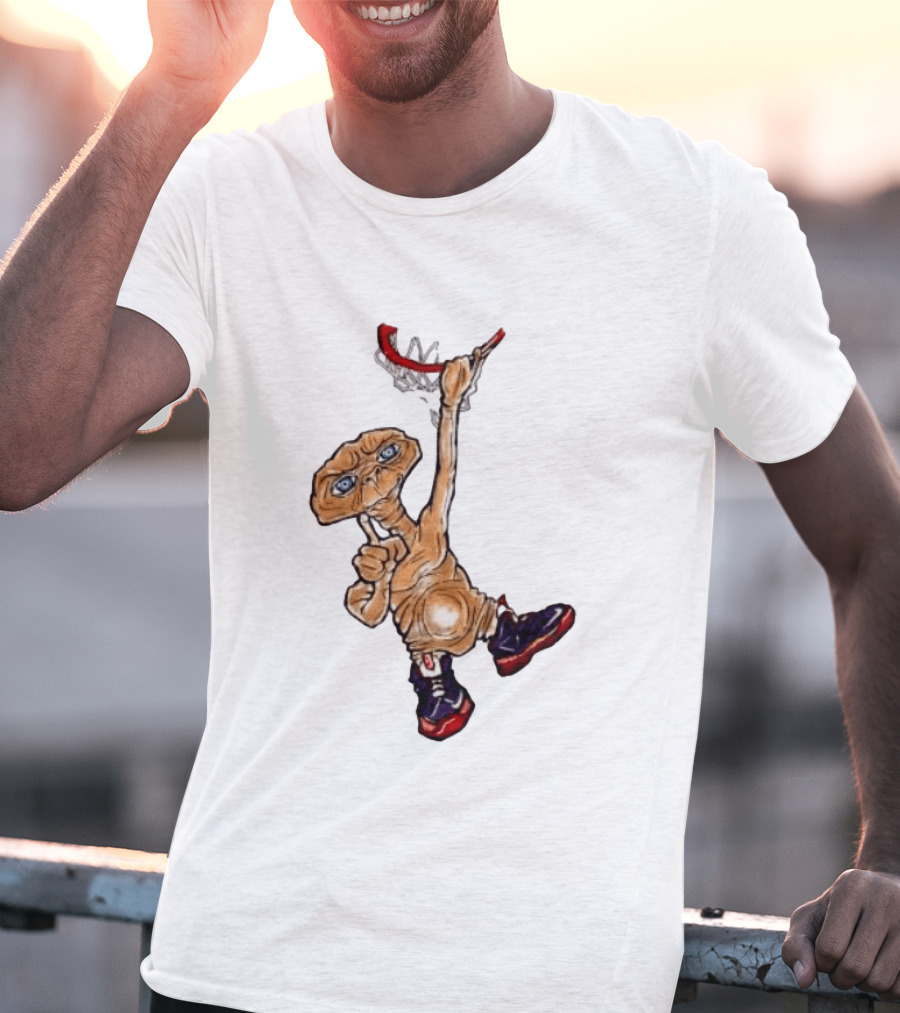 E The Extra Terrestrial Dunk Basketball Alien Retro Sneakers T-Shirt