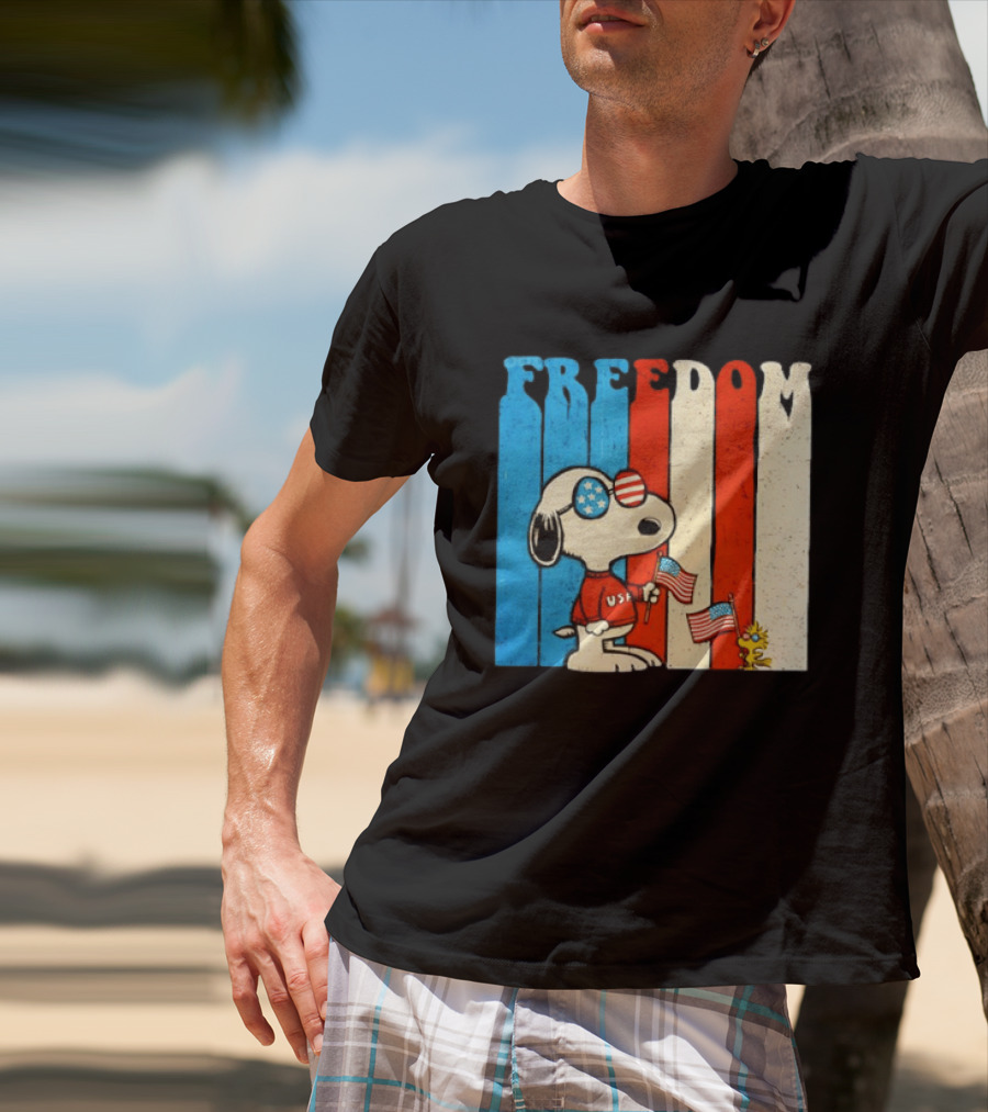 Freedom Snoopy Woodstock Peanuts USA 250th Anniversary Patriotic Celebration T-Shirt