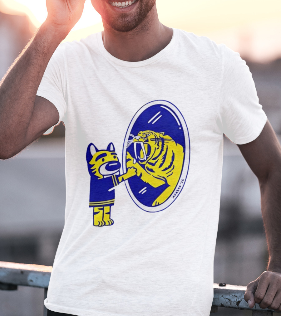 Gnash Predators Sabretooth Tiger Mirror Reflection T-Shirt