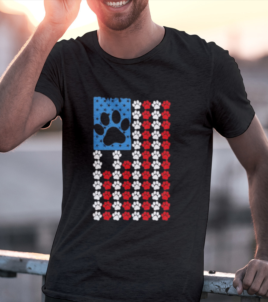 American Flag Paw Print Patriotic Animal Lover Dog Cat Pet Iconic USA Pride T-Shirt