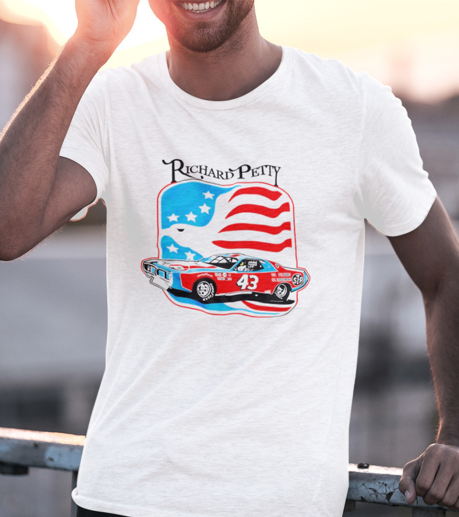 Richard Petty NASCAR Racing Car 43 STP American Flag T-Shirt