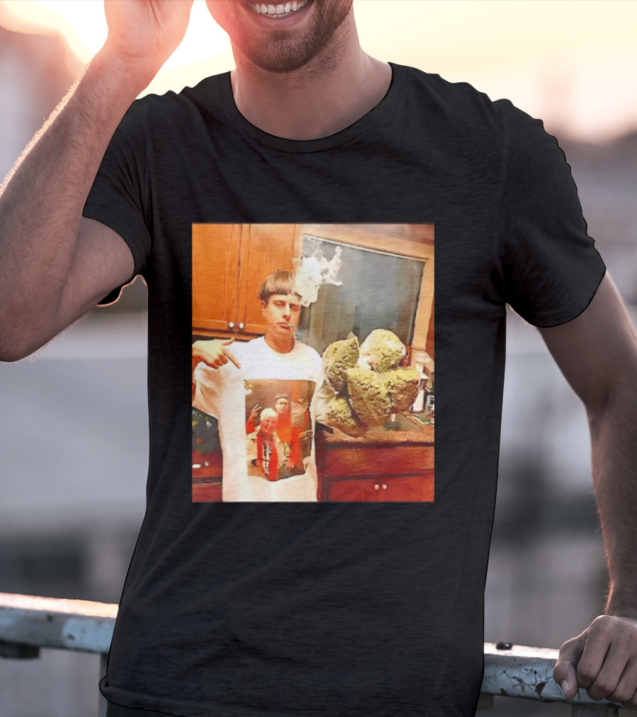 Oliver Tree Cannabis Oversized Buds And With Smoking Image T-Shirt