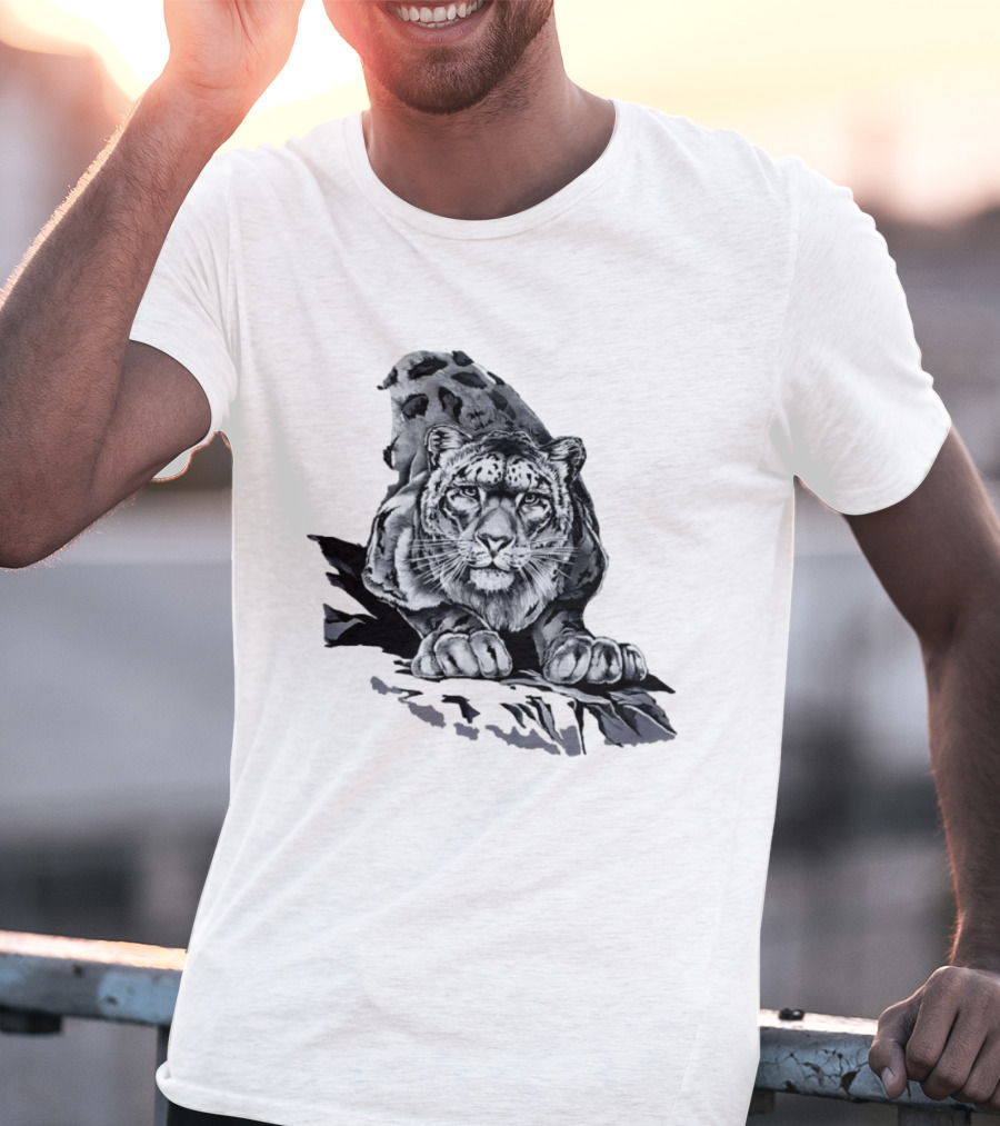 Snow Leopard Harlequin Nature Wildlife Majestic Predator T-Shirt