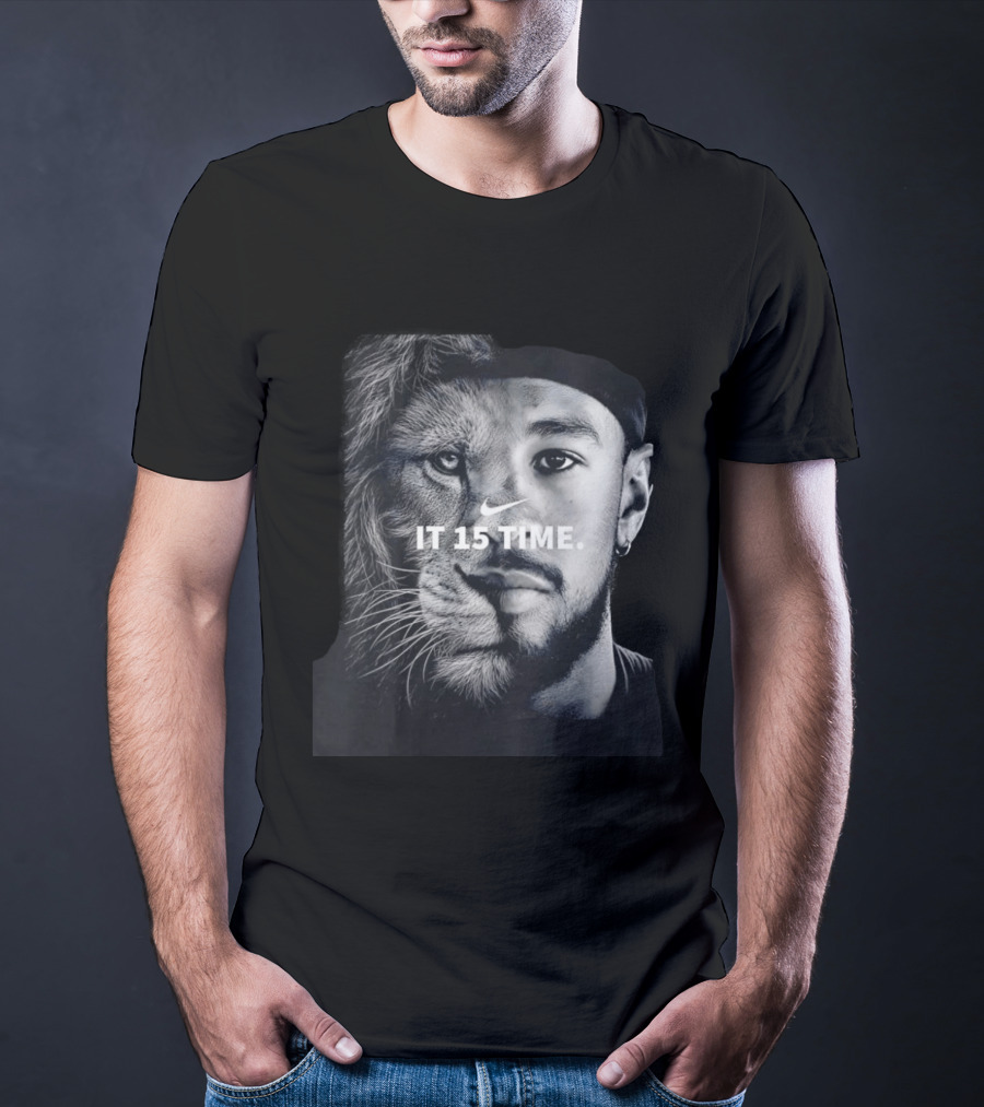 Nike It 15 Time Lion Athlete T-Shirt