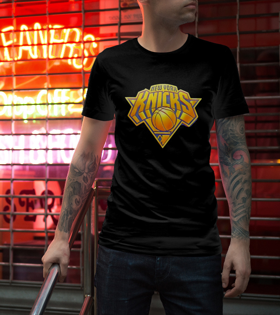 New York Knicks Basketball Golden Team T-Shirt