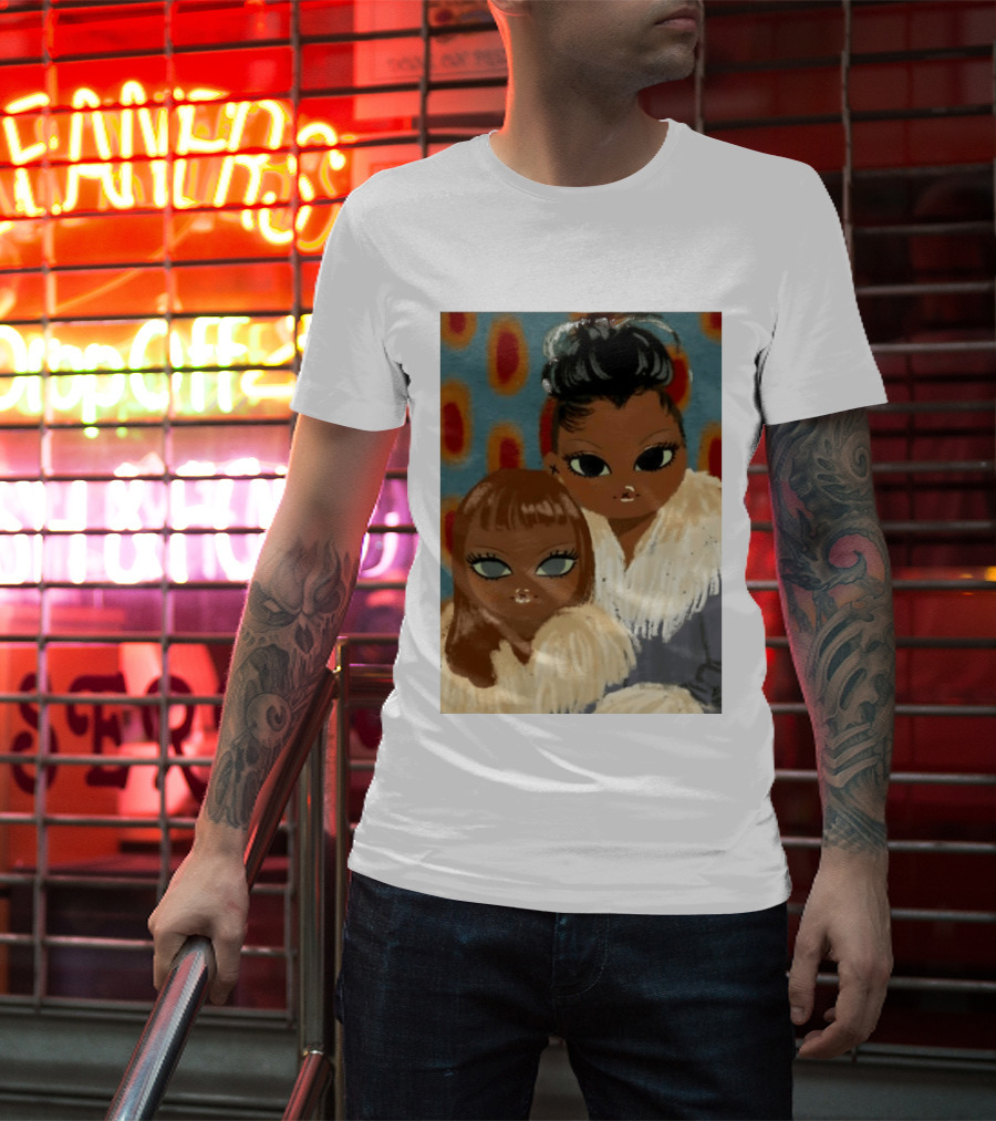 Bratz Dolls Cloe Yasmin Fashion Iconic Style Fur Outfits T-Shirt
