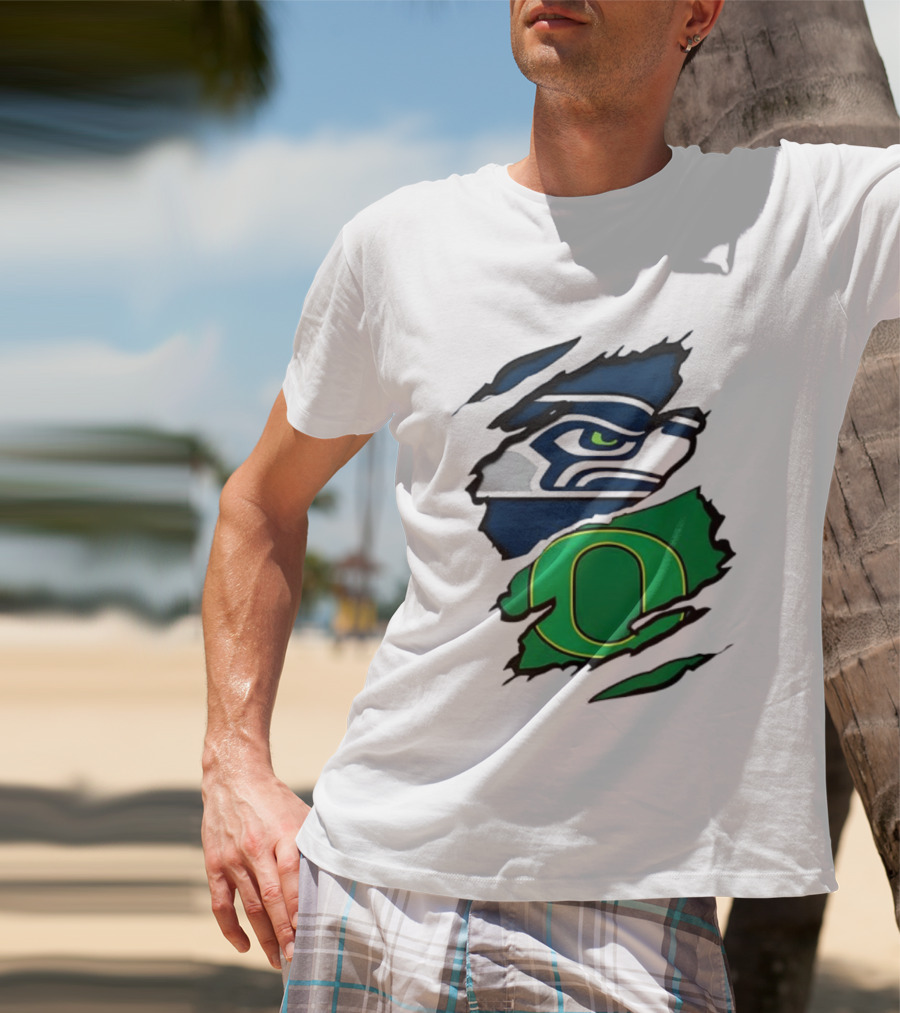 Seattle Seahawks Oregon Ducks Ripped Skin Effect NFL College Team Spirit T-Shirt