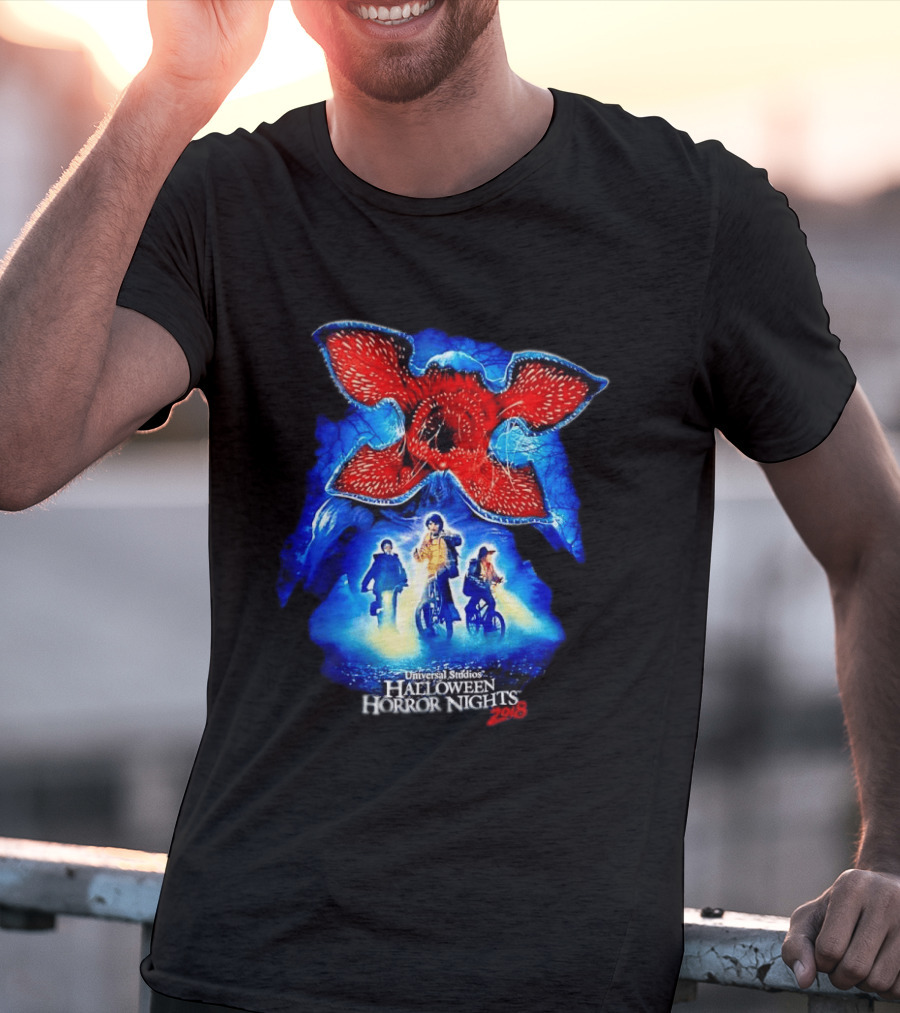 Demogorgon Stranger Things Universal Studios Halloween Horror Nights 2018 T-Shirt