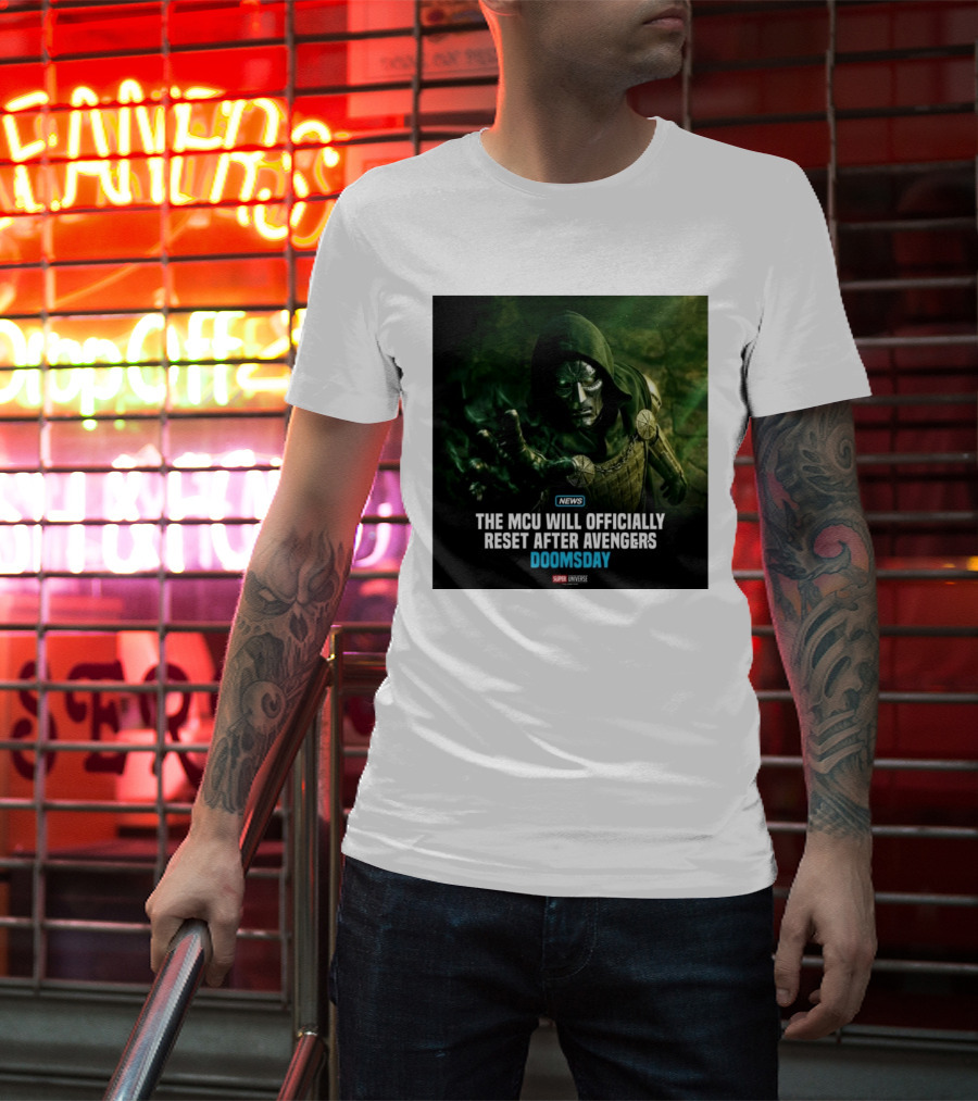 Avengers Doomsday MCU Reset Announcement Super Universe News T-Shirt