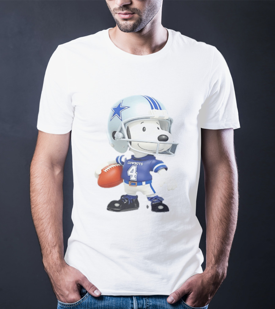 Peanuts Snoopy Cowboys Football Player 4 Helmet Dallas Fan Gear T-Shirt