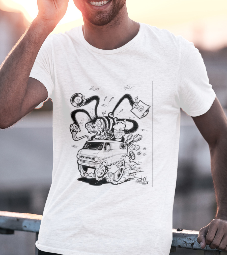 Spider 45 Fuzz Ford Tentacles Creature Adventure T-Shirt
