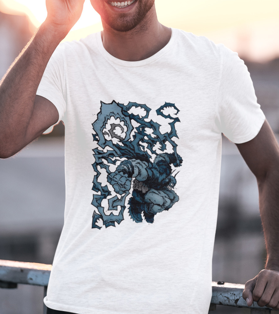Batman DC Comics Frank Miller The Dark Knight Returns Action Figure Dynamic T-Shirt