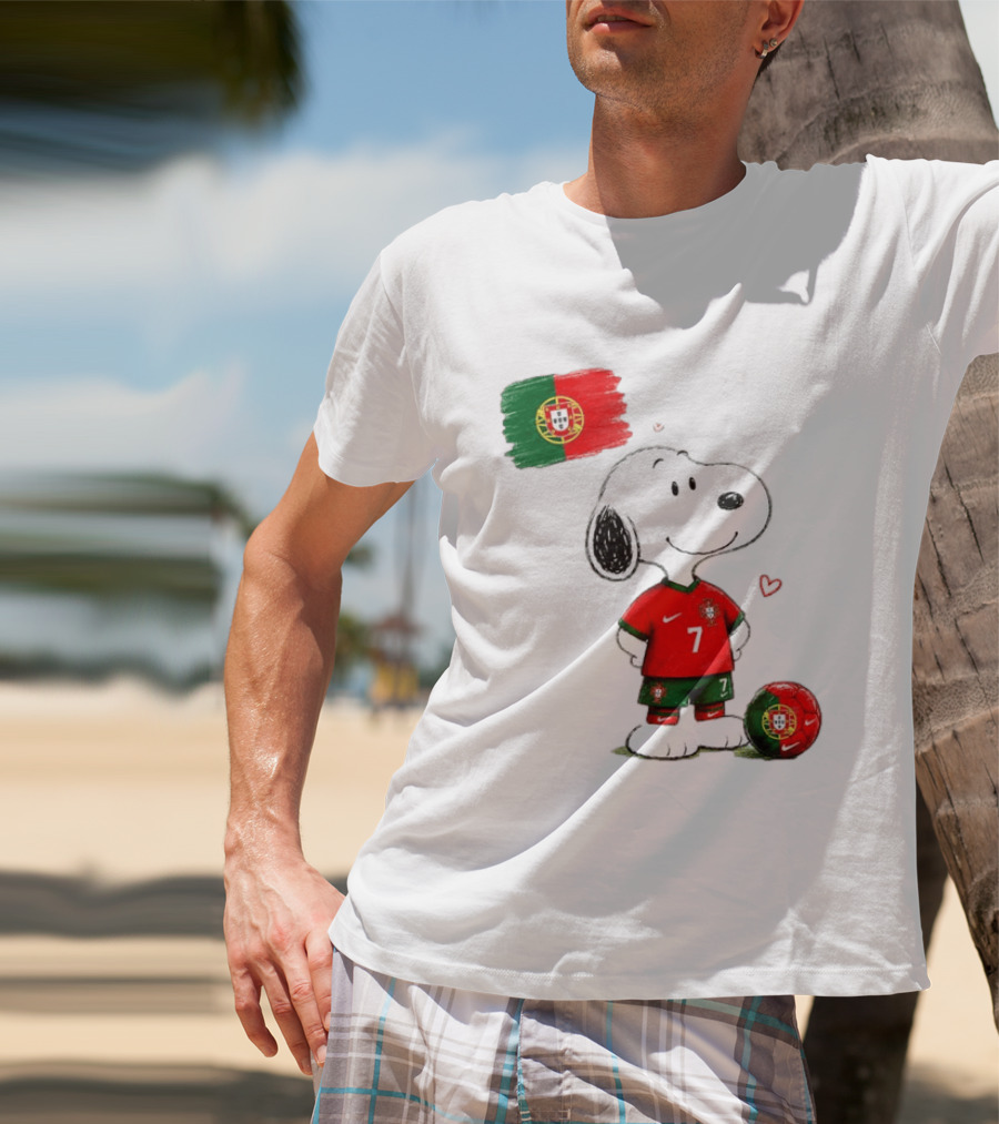 Cristiano Ronaldo Snoopy Portugal Football Number 7 Nike T-Shirt