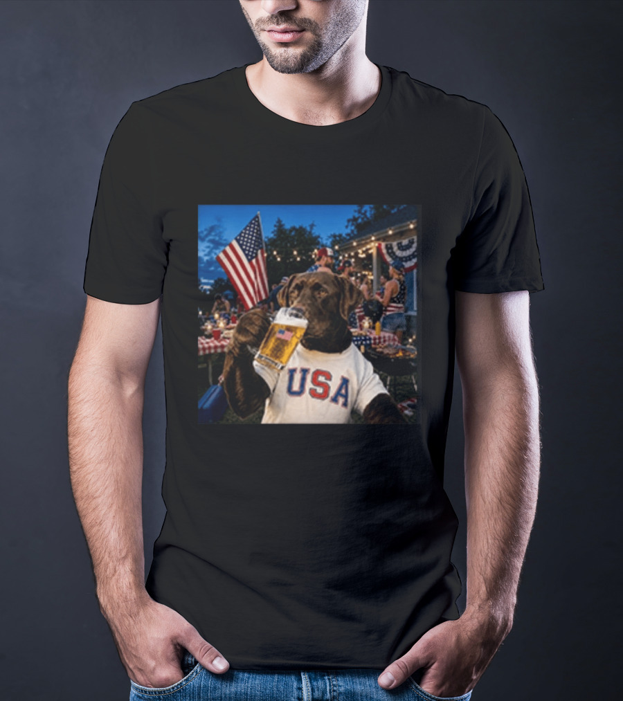 USA Chocolate Lab Drinking Beer American Flag 4th Of July Dog T-Shirt
