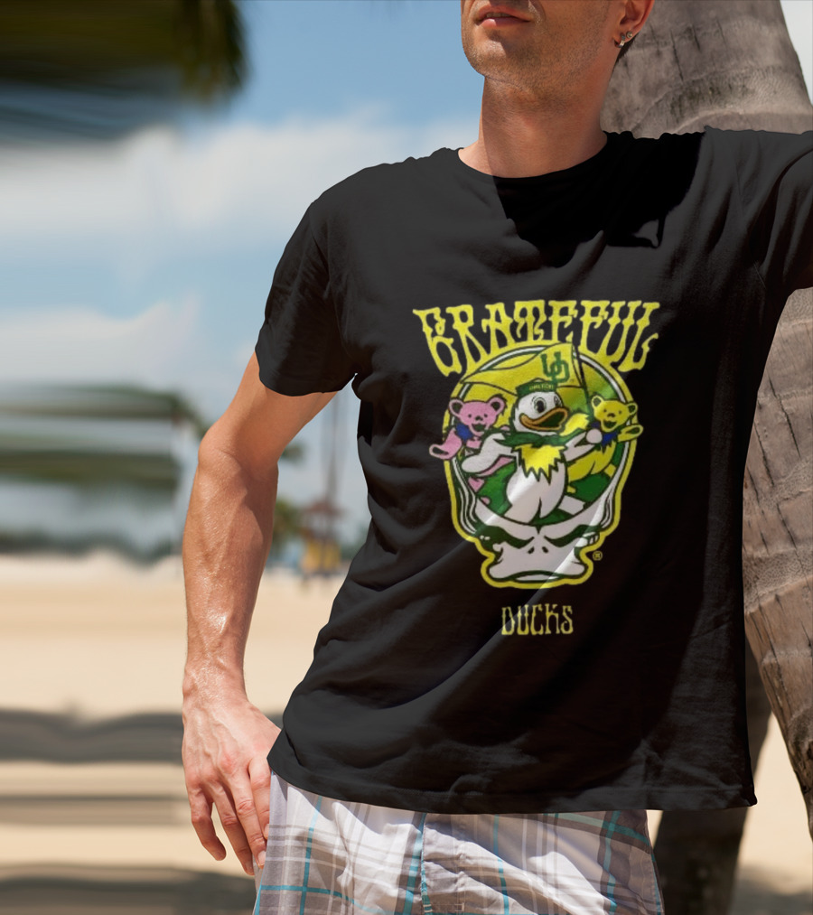 GratefulDucks Oregon Ducks 2025 Football Team Collaboration T-Shirt