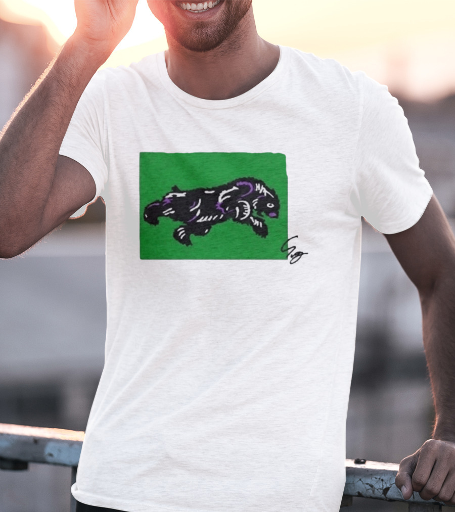 Mako Komuro 2026 Black And Purple Bear On Green T-Shirt