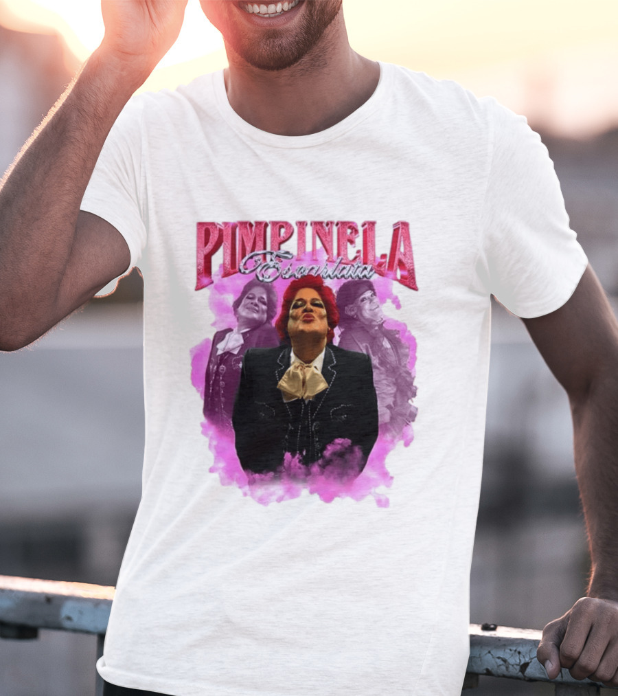 Pimpinela Escarlata Kissing Pose With Pink Smoke Backdrop T-Shirt