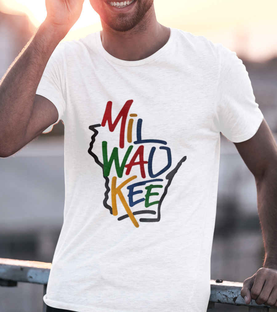 Milwaukee Wisconsin State Colorful T-Shirt