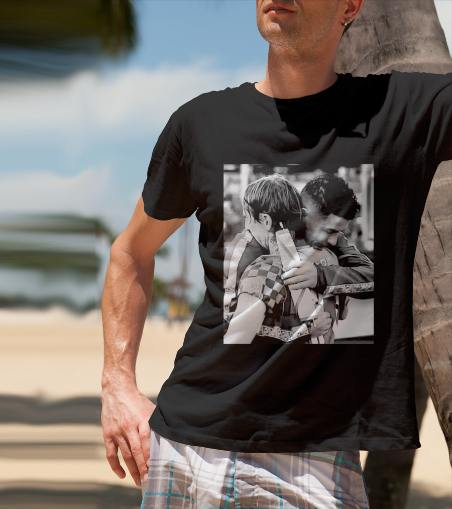 Football Unites The World Luka Modrić Cristiano Ronaldo Hug Memorial T-Shirt