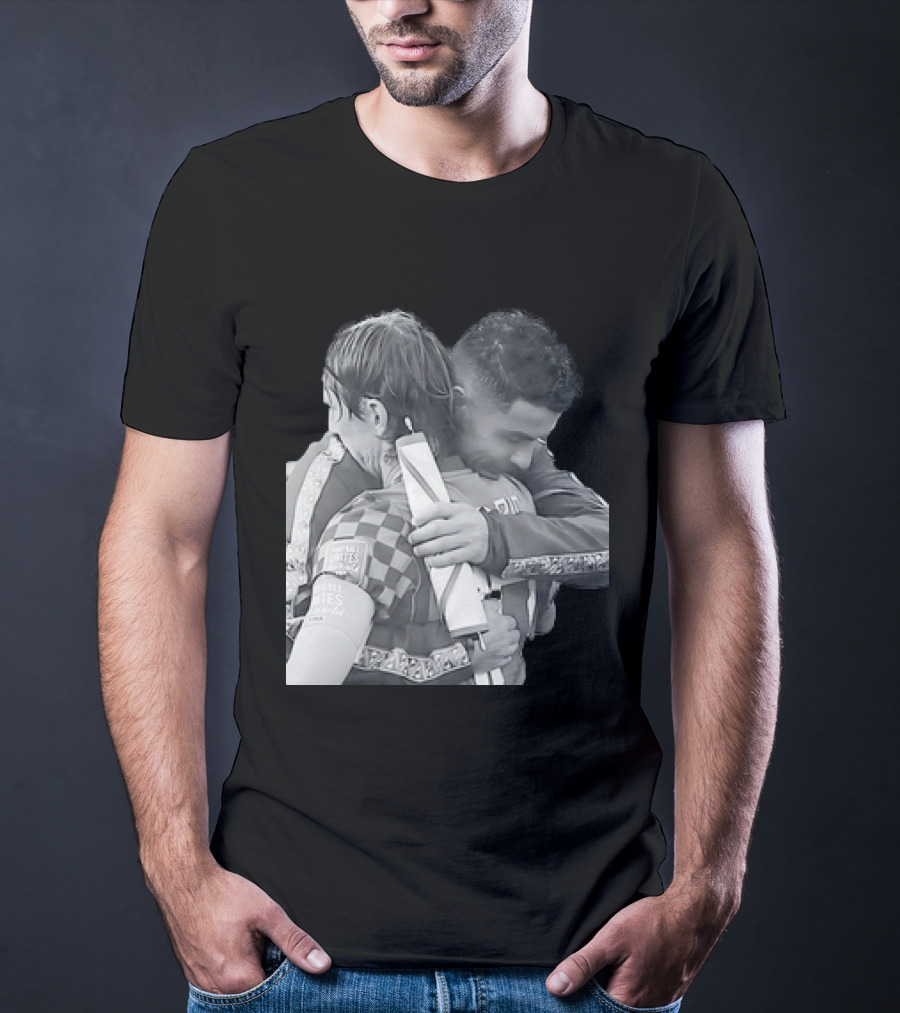 Luka Modric Cristiano Ronaldo Embrace Football Respect UEFA Nations League Croatia Portugal T-Shirt