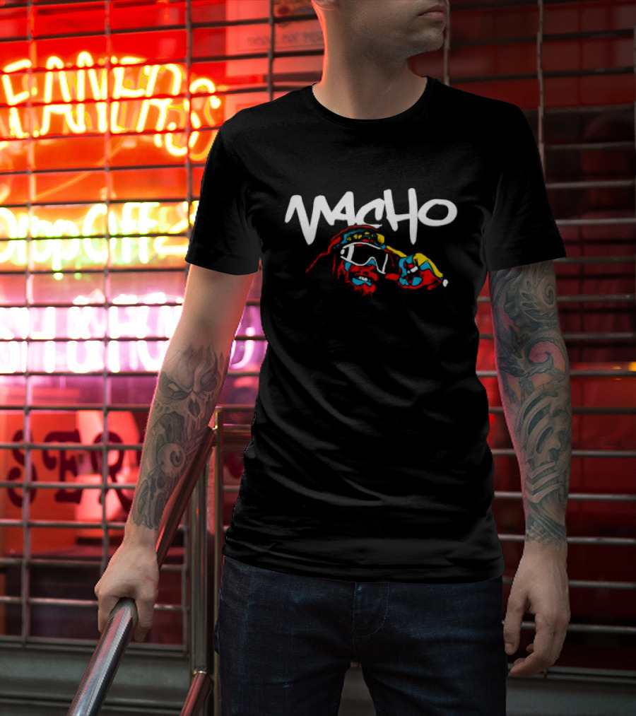 Macho Man Randy Savage WWE Legend Wrestling Iconic Look T-Shirt