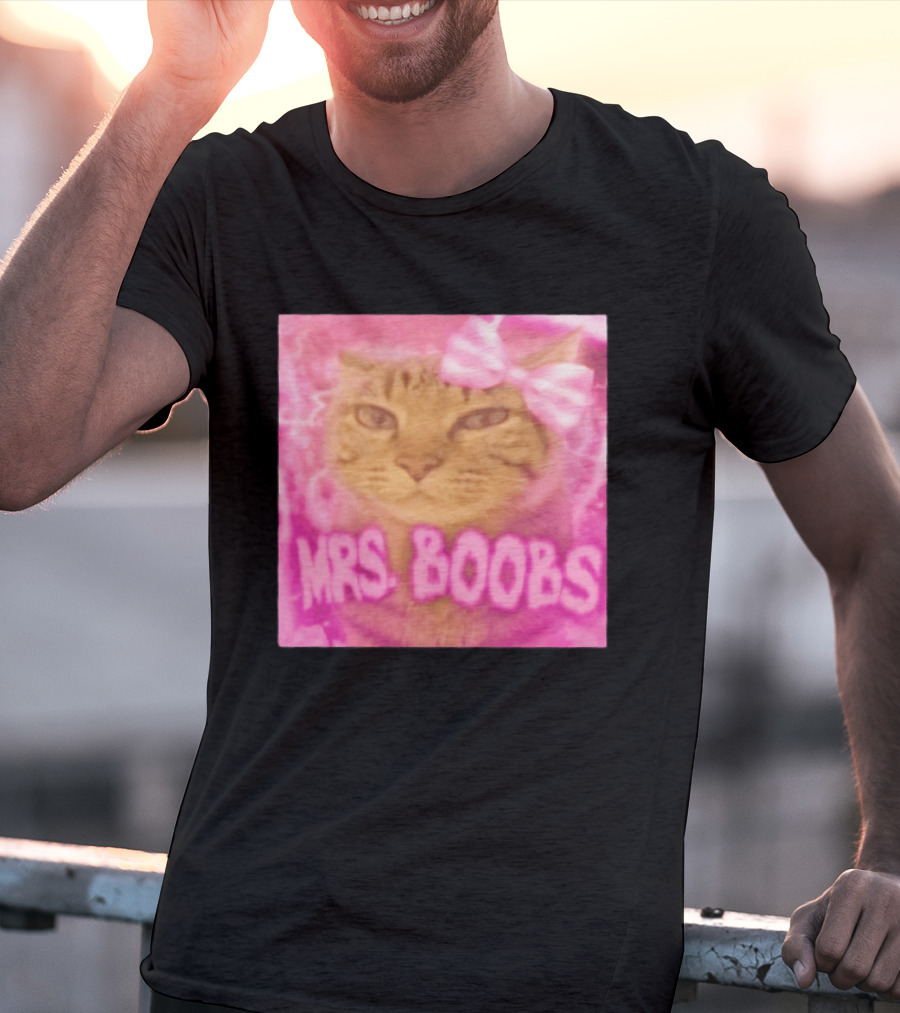 Mrs Boobs Cat Pink Aesthetic With Bow T-Shirt