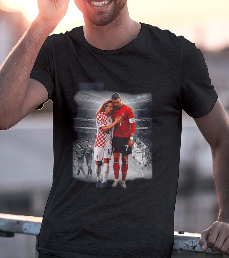 Portugal Cristiano Ronaldo Croatia Luka Modric Embrace Football Icon Moment T-Shirt