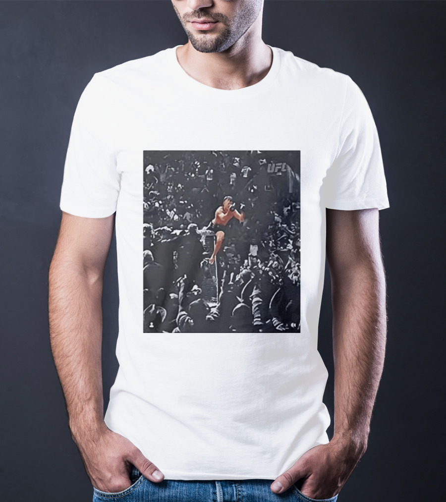 Diego Lopes UFC Middle Finger Crowd Moment T-Shirt