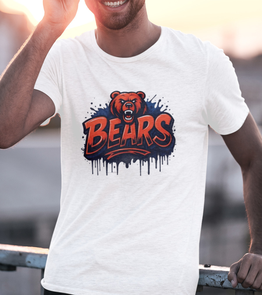 Chicago Bears Graffiti Style Vintage Bold Text Bear Head T-Shirt