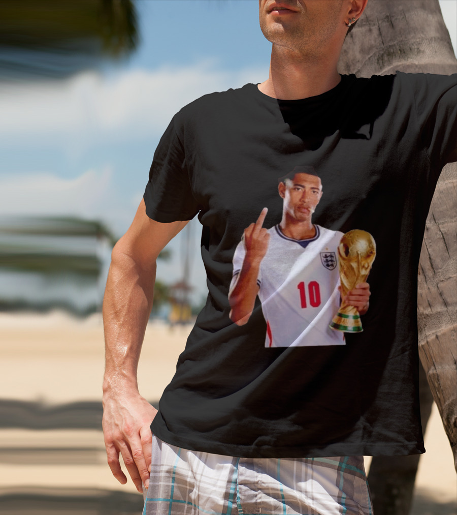 Jude Bellingham England World Cup Trophy Pose T-Shirt