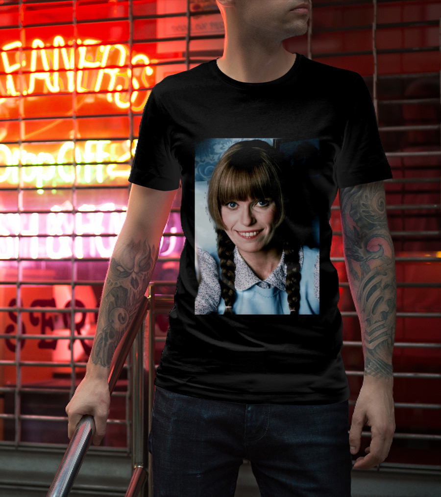 Louise Lasser Star Of TV’s Mary Hartman Is Dead At 87 T-Shirt