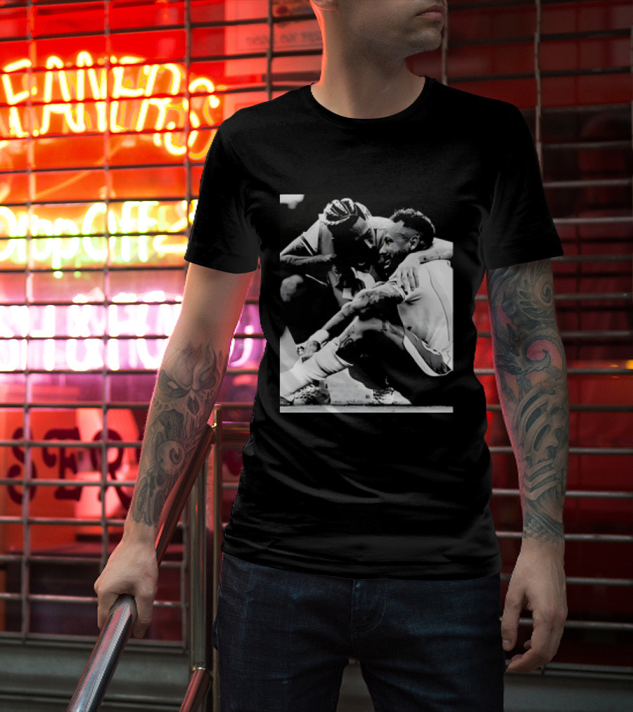 Neymar Jr And Raphinha Emotional Moment Brazil National Football Team T-Shirt