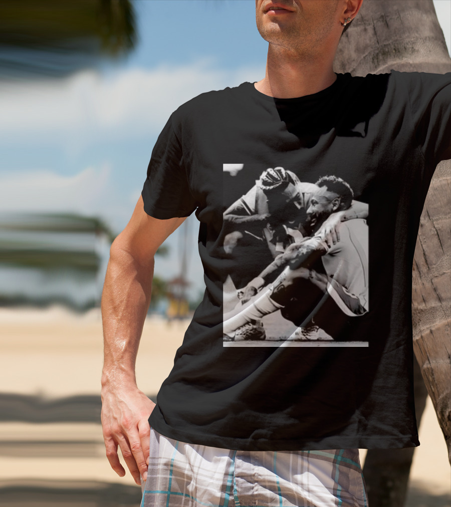 Neymar Jr And Raphinha Emotional Moment Brazil National Football Team T-Shirt