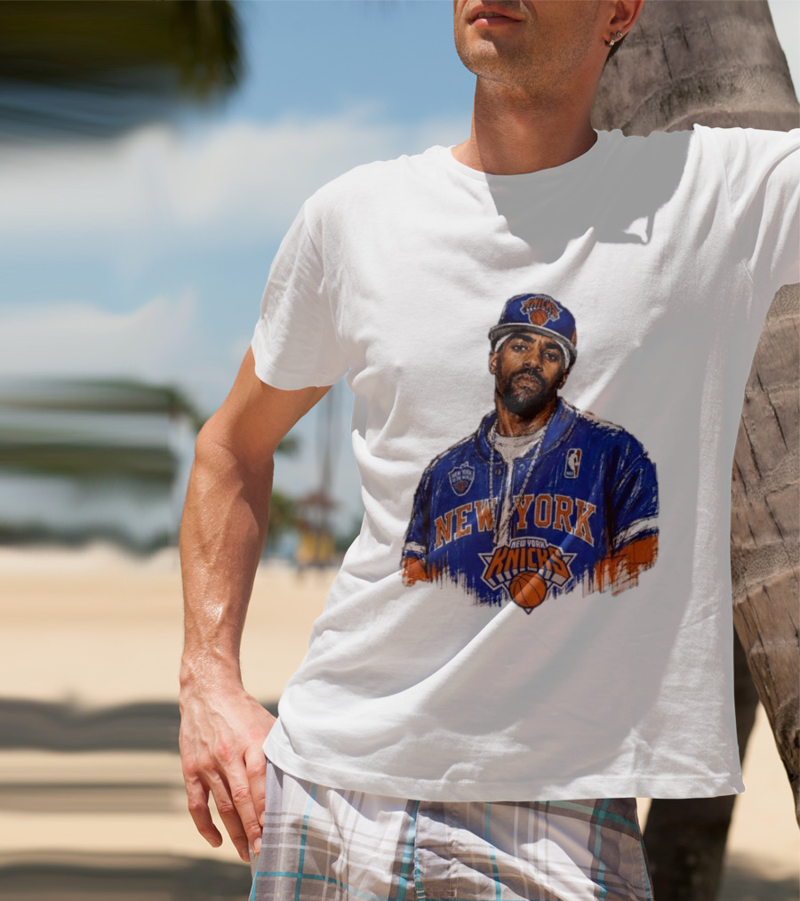 Kyrie Irving New York Knicks New Yorks Finest To The World Manhattan Knicks T-Shirt