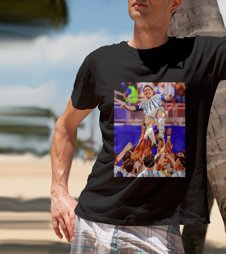 Lionel Messi Argentina Victory Celebration Team Lift T-Shirt