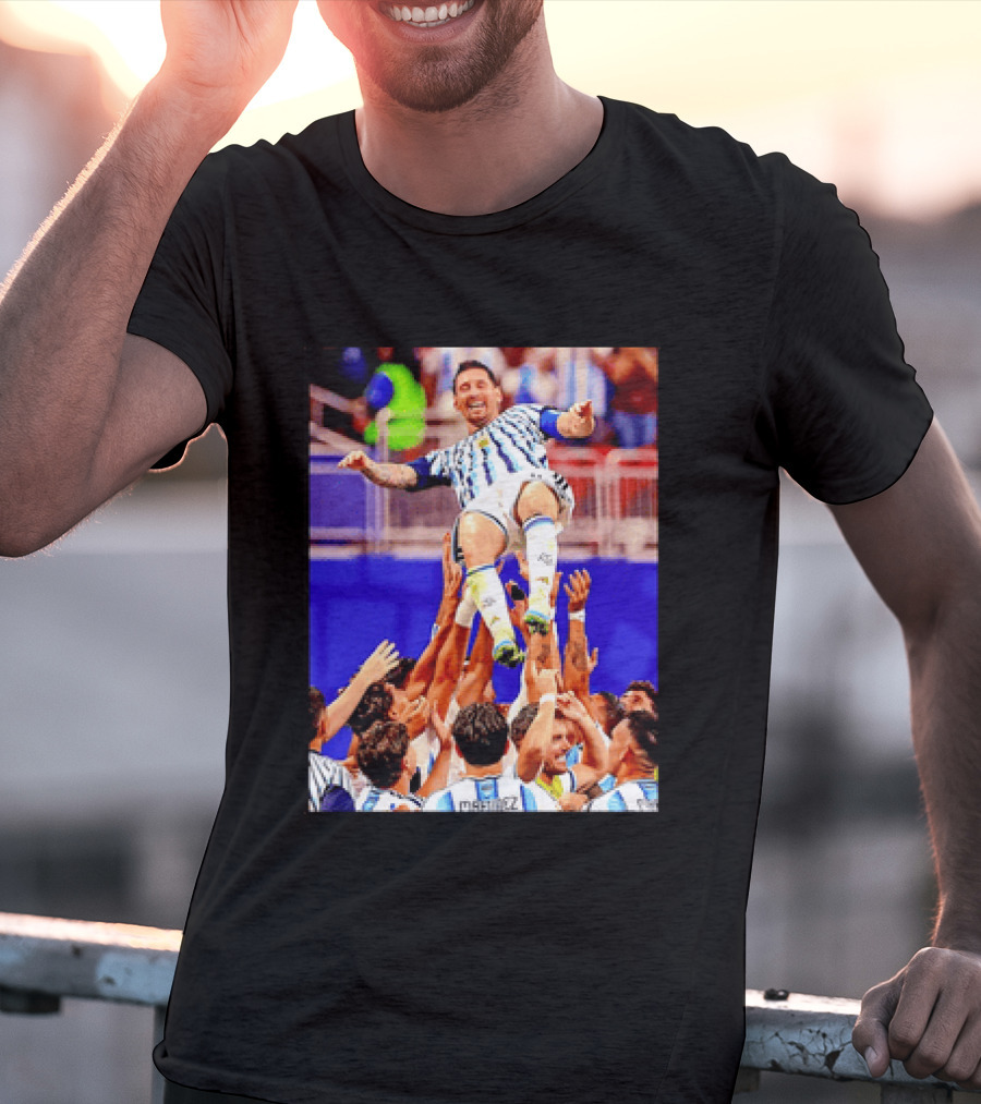 Lionel Messi Argentina Victory Celebration Team Lift T-Shirt