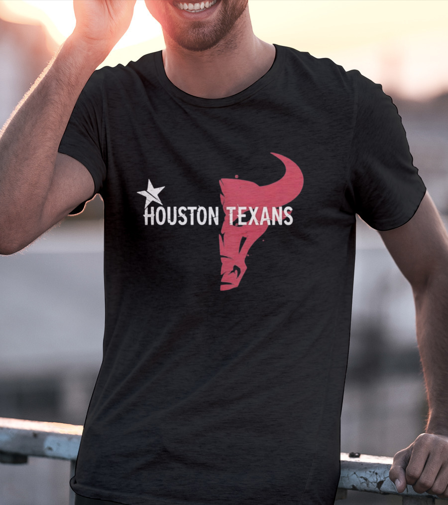Houston Texans Distressed Star Bull Head T-Shirt