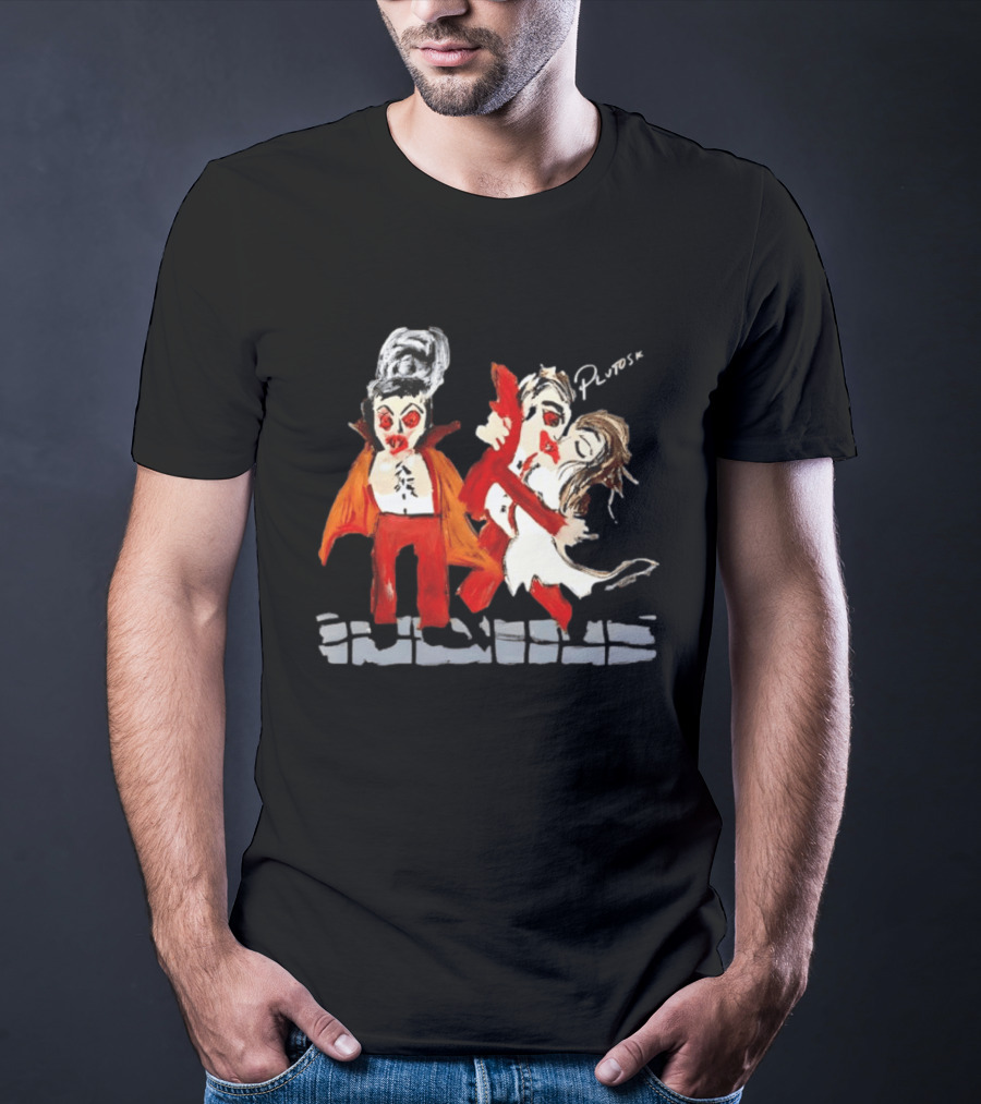 Dracula And Bride Kissing PlutoSki Halloween Vampire Couple Romantic Horror T-Shirt